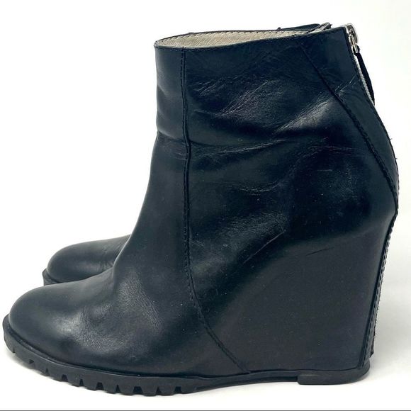 MINIMARKET Black Leather Zipper Wedge Boots Size 38/7-7.5 US. - Picture 6 of 8